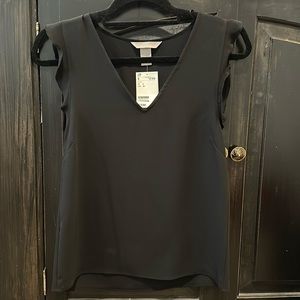 NWT H&M flutter sleeve black blouse